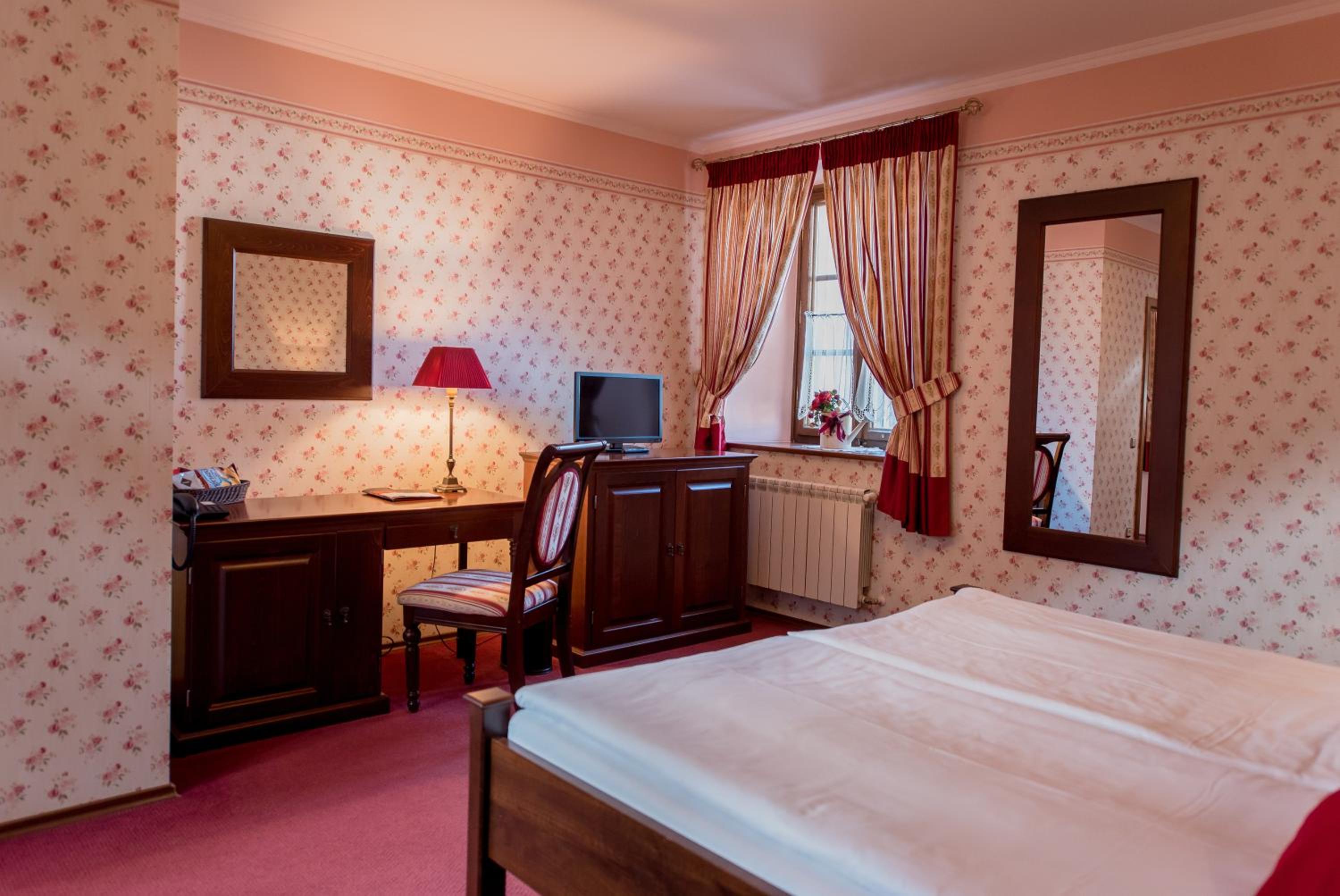 Hotel Octarna 25/68