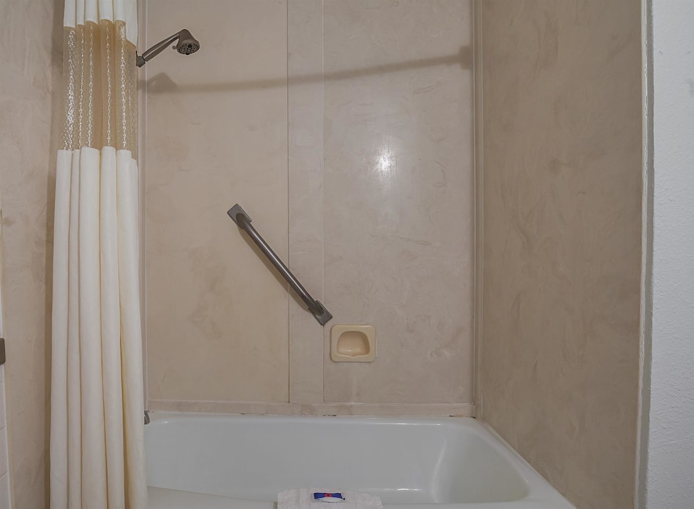 Motel6 Tifton, GA 41/42