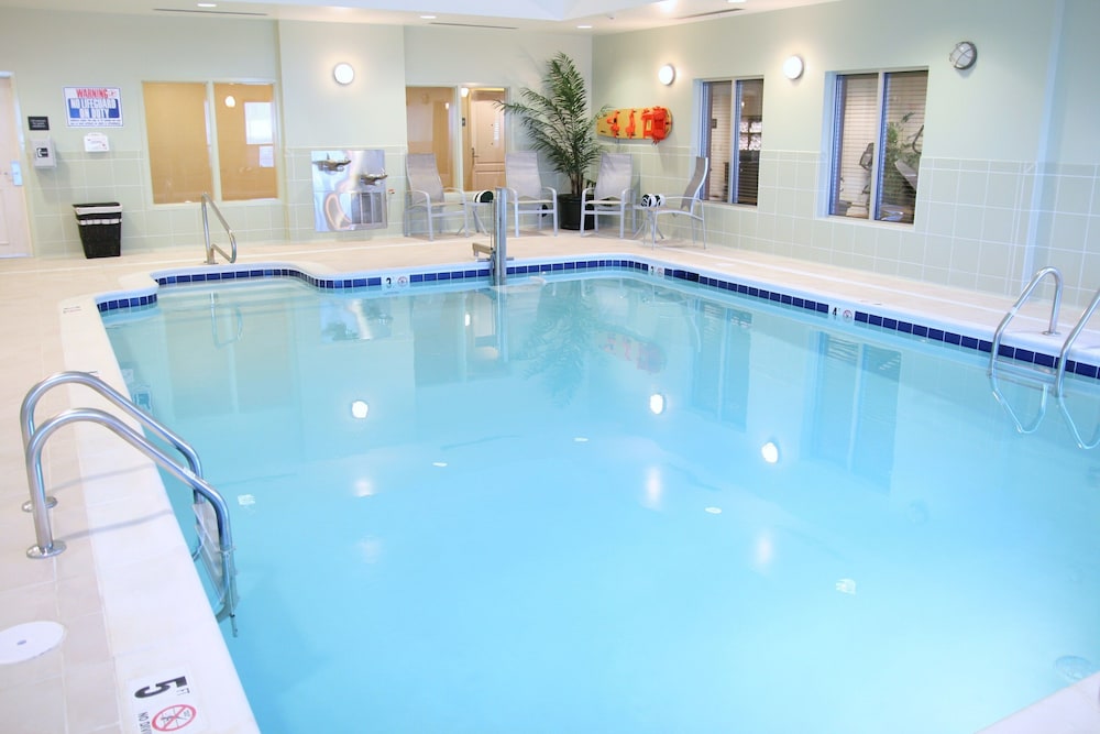 Hampton Inn Hampton Newport News Virginia 1/45