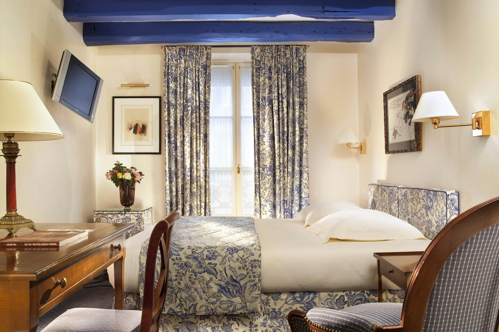 Le Relais Montmartre 38/53