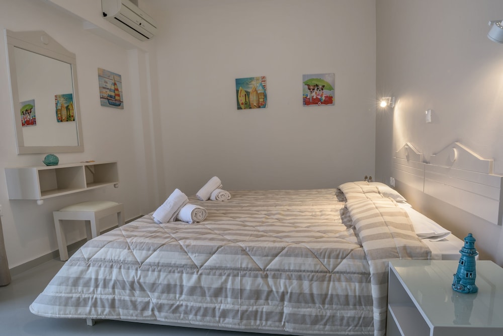 Aloe Apartments & Studios 10/44