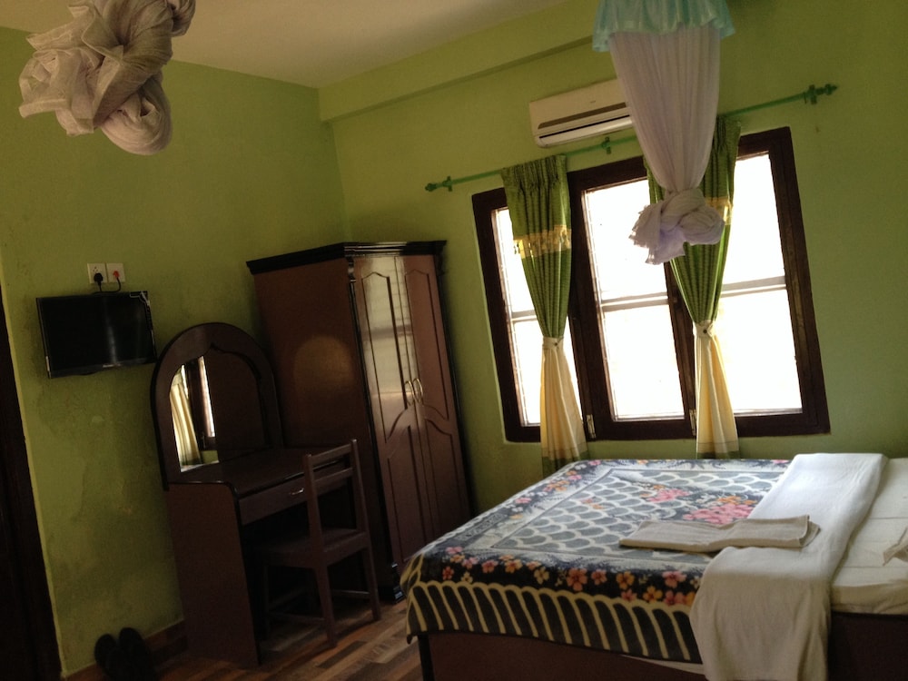 Sauraha Resort 28/50