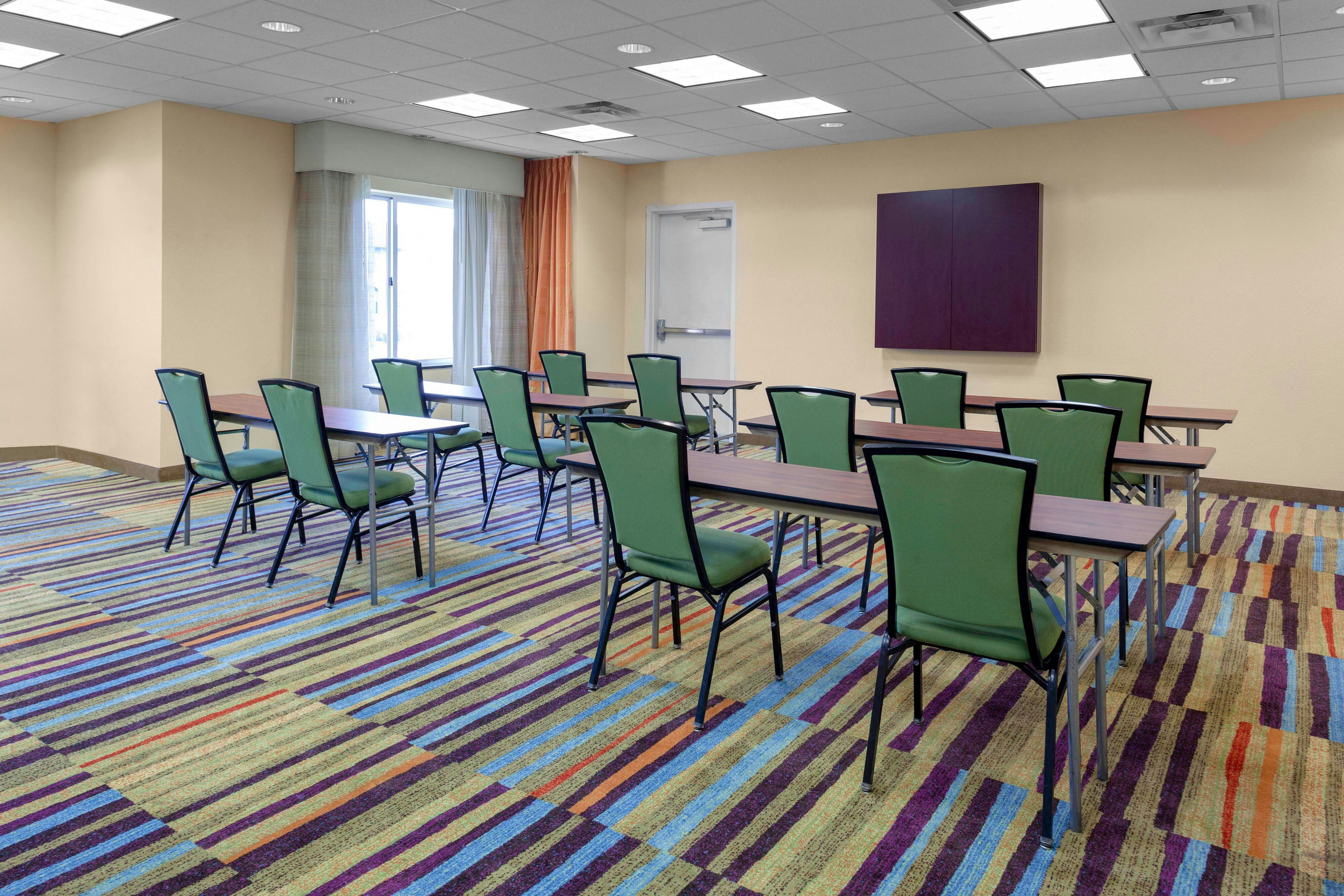 Fairfield Inn & Suites Seymour 36/40