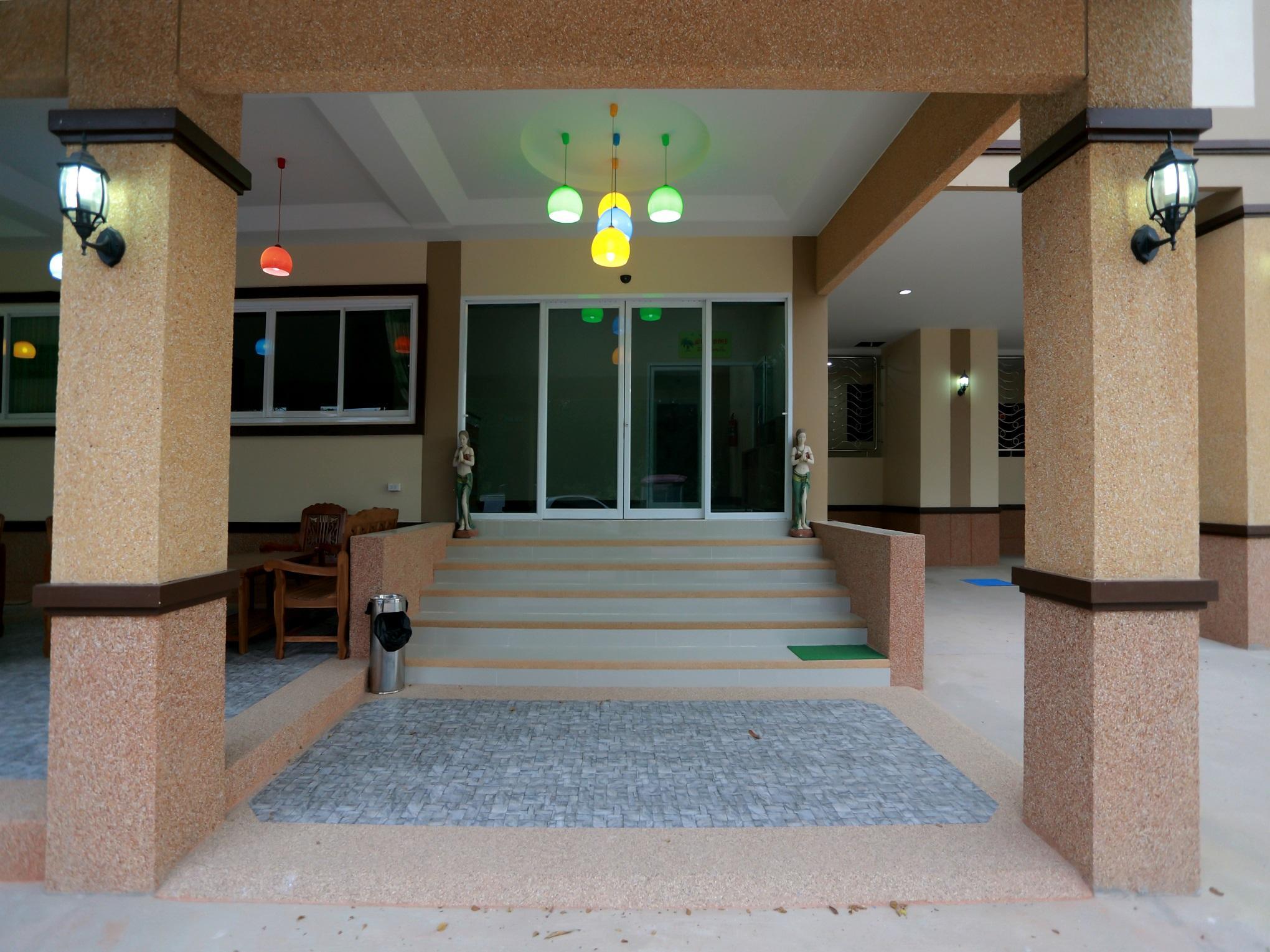 V Residence 11/53