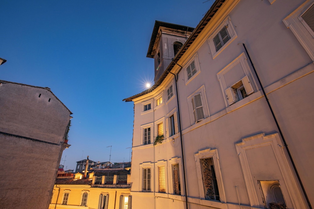 The Right Place 4U Roma Navona Terrace Luxury Rooms 1/35