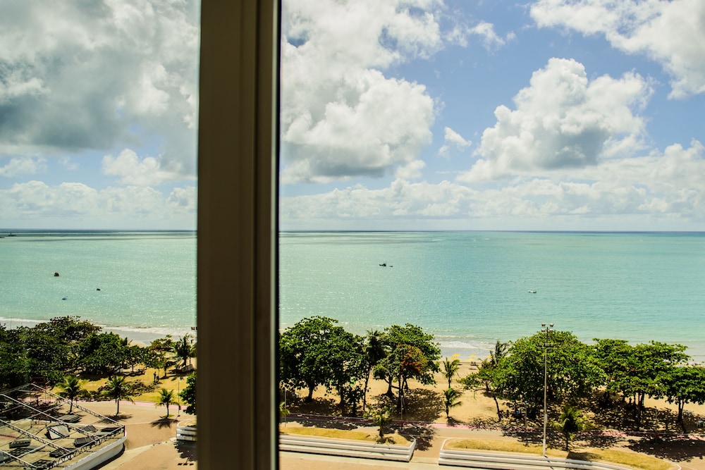 Mercure Maceio Pajucara 43/50