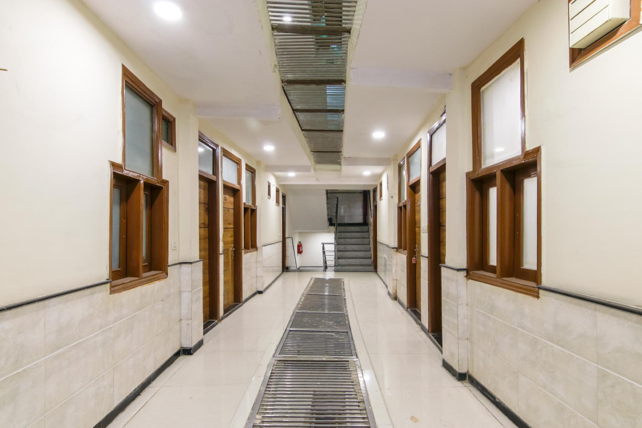 Hotel Star Palace Paharganj 1/63