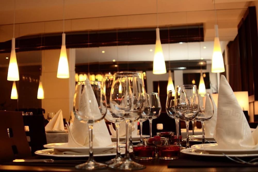 St. George Hotel 24/50