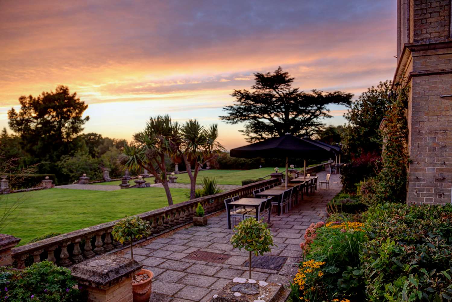Best Western Chilworth Manor Hotel 51/53