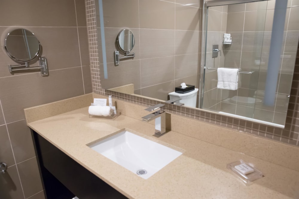 Best Western Premier NYC Gateway Hotel 25/41