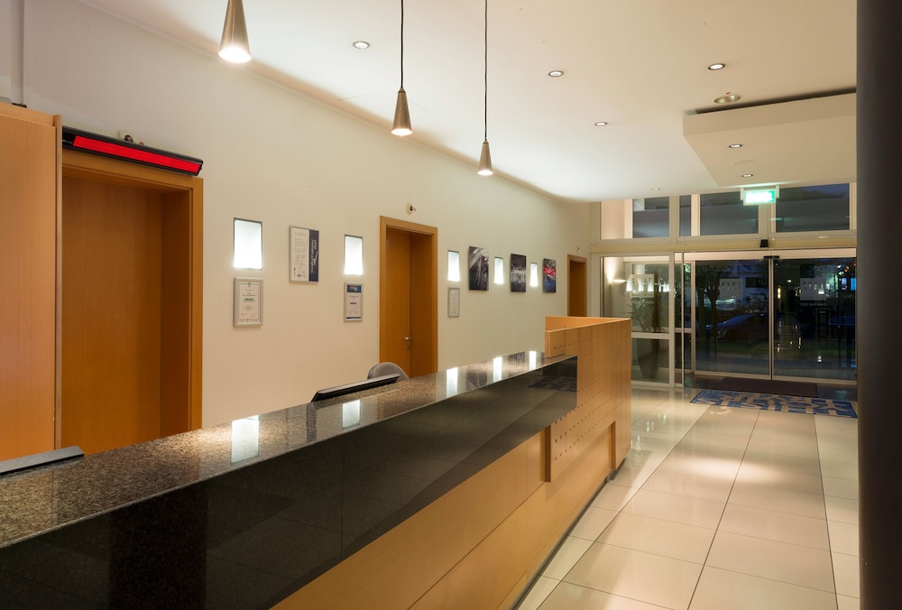 Hotel Oberhausen Neue Mitte Affiliated By Melia 7/73