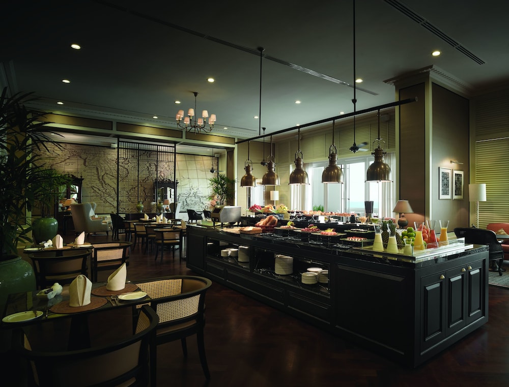 Eastern and Oriental Hotel Penang 57/71