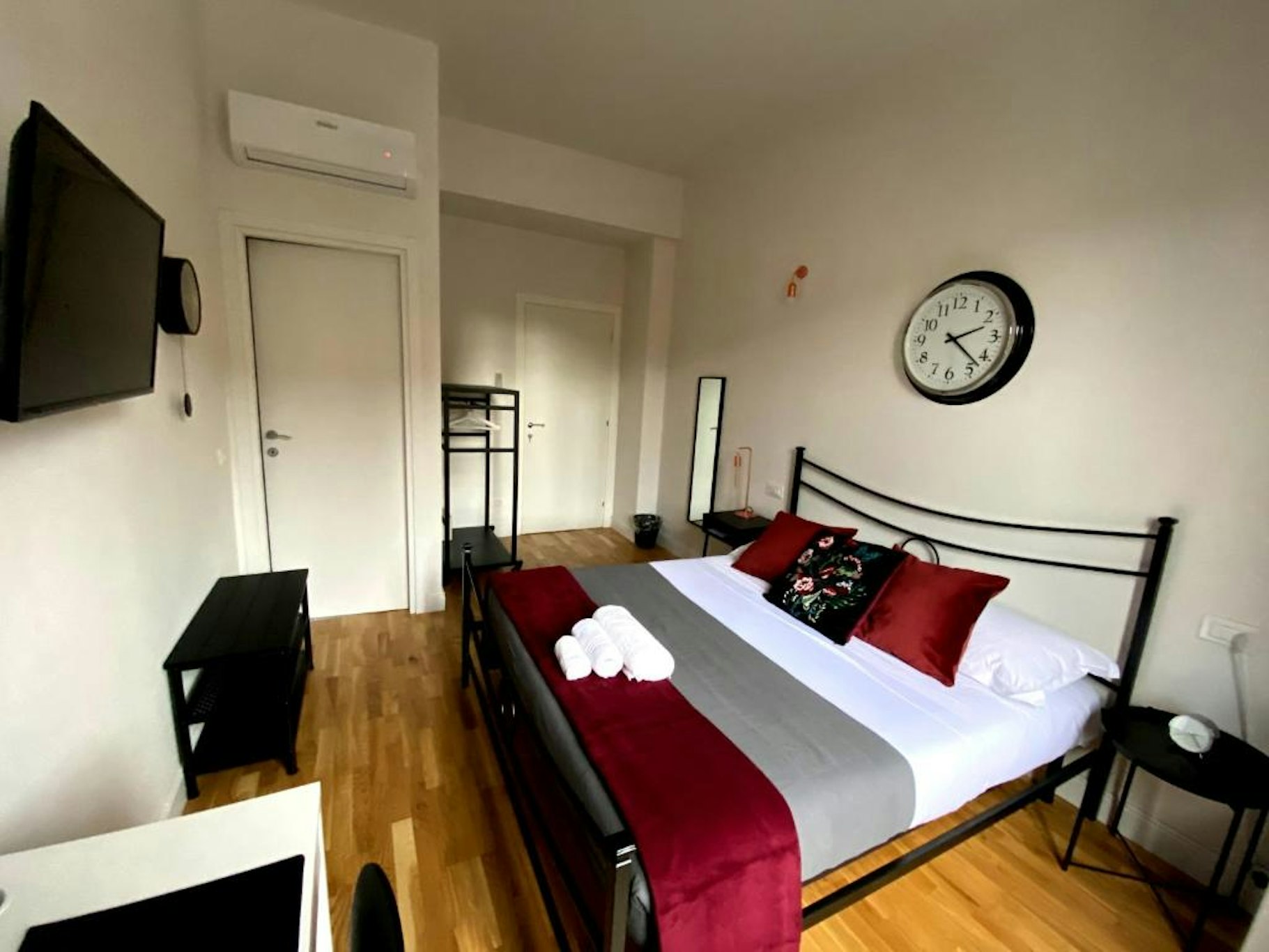 Lavagnini My Place B&B 14/28