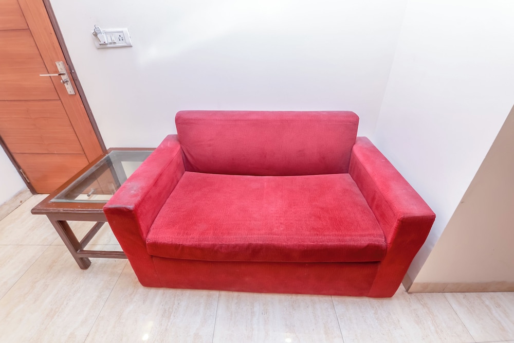 Hotel Avtar At New Delhi Railway Station 26/50