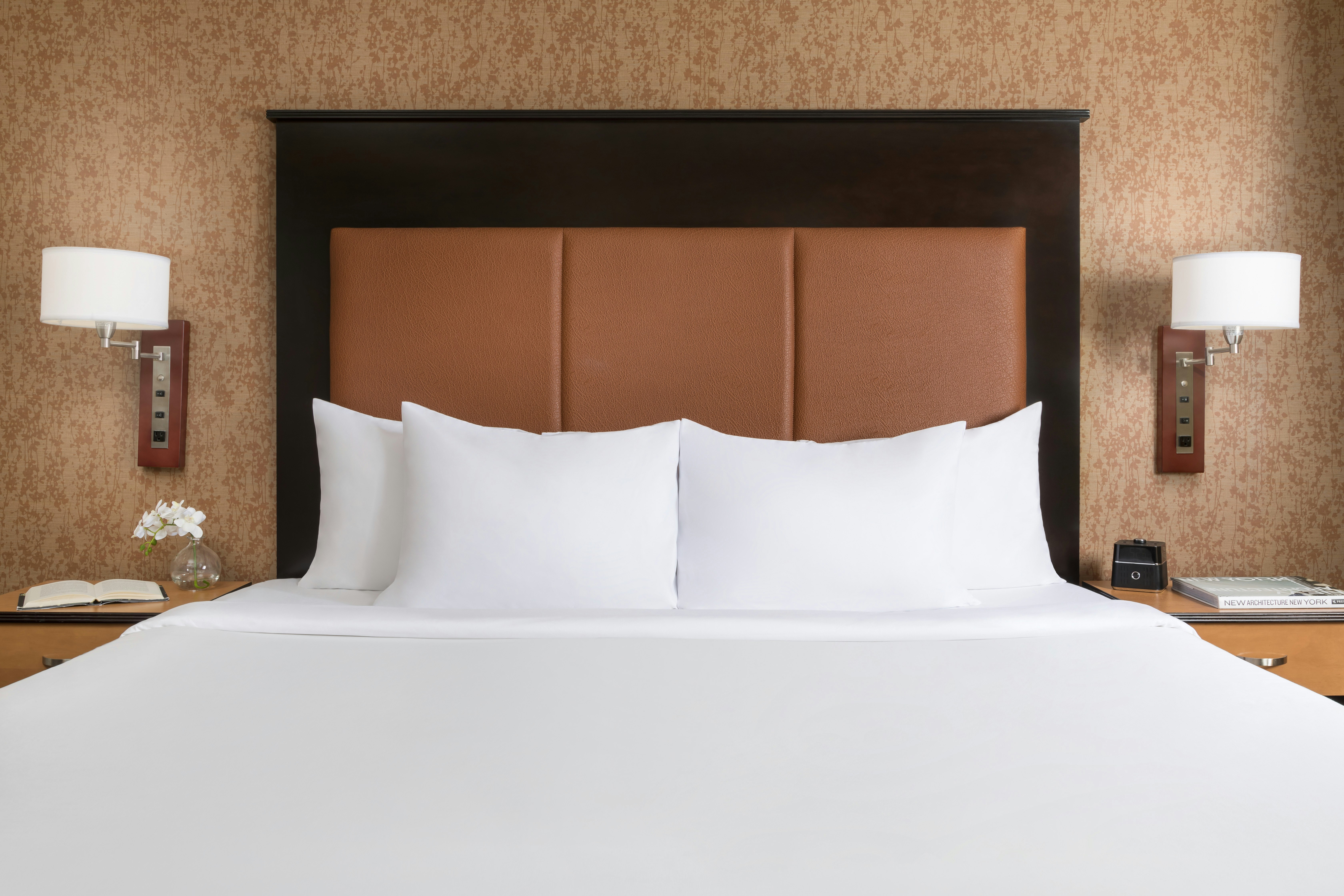 The Hotel at Fifth Avenue 22/29