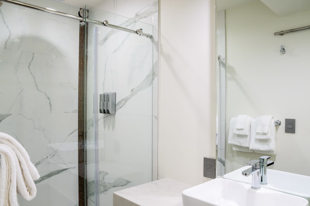Hotel Xilo Glendale 21/51