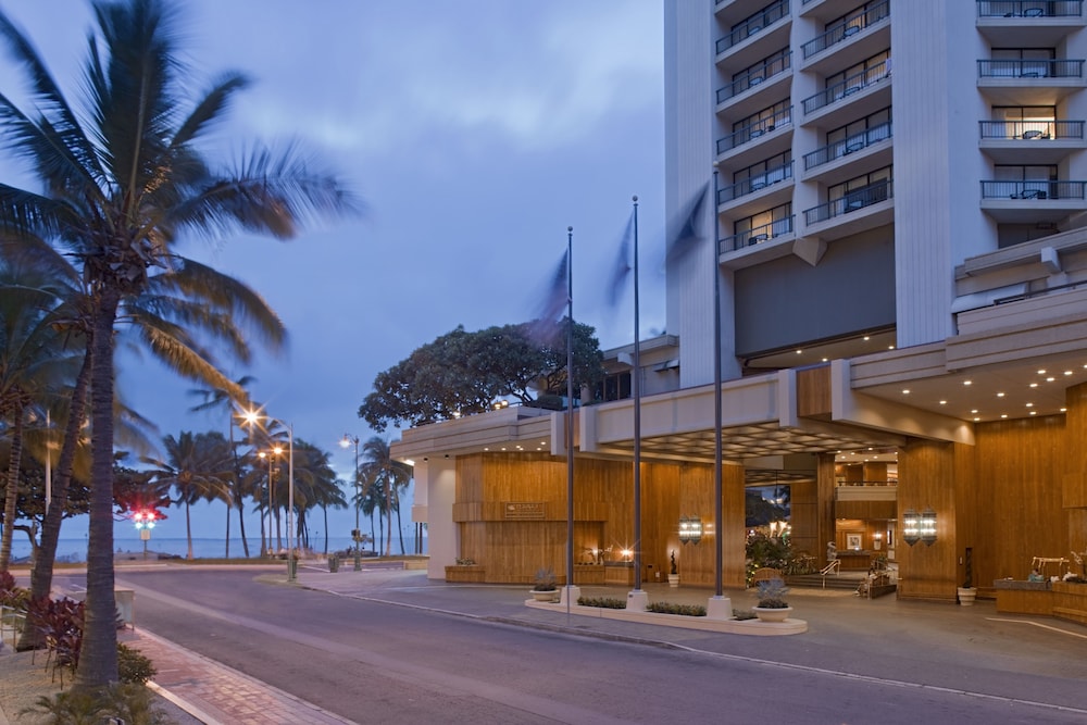 Hyatt Regency Waikiki Beach Resort and Spa 42/50