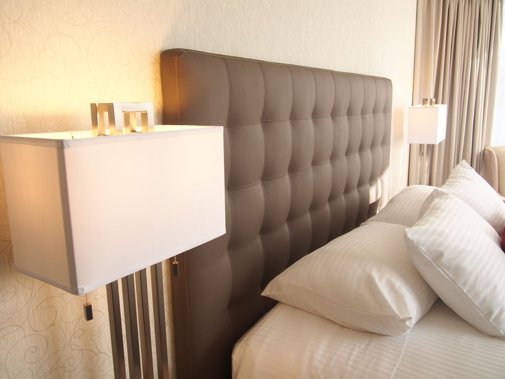 Clarion Amon Plaza 27/60