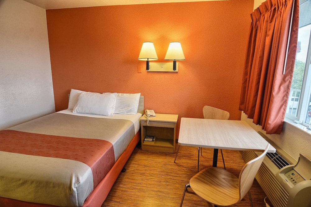 Motel6 Coeur D'Alene, ID 28/55