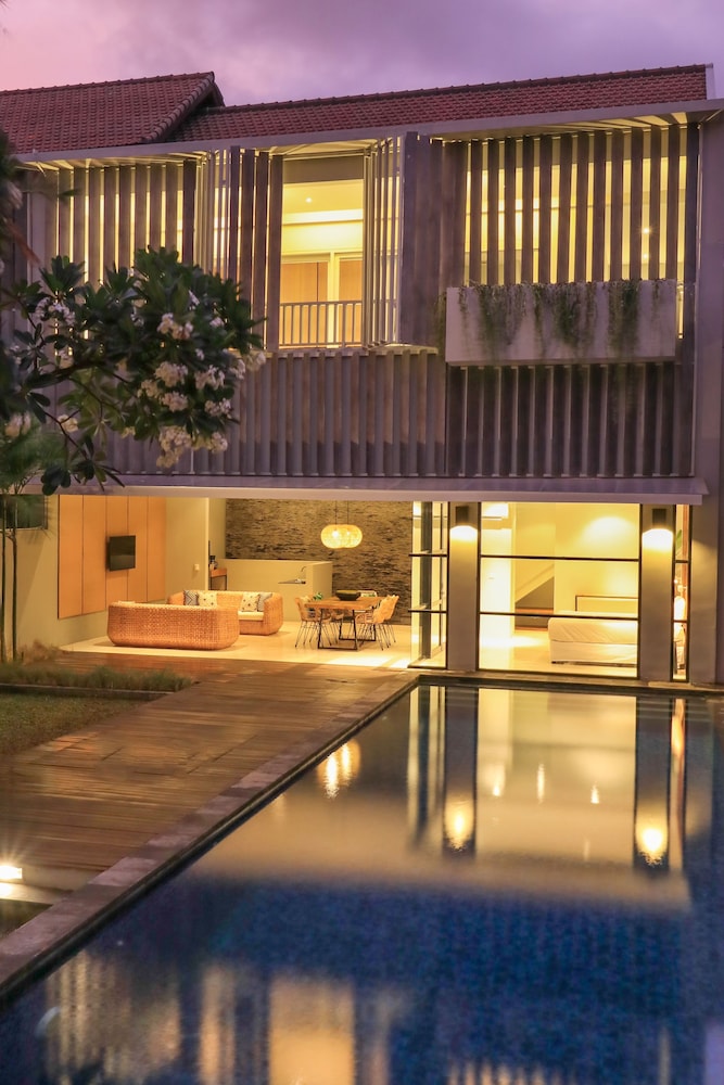 Origin Seminyak 2/69