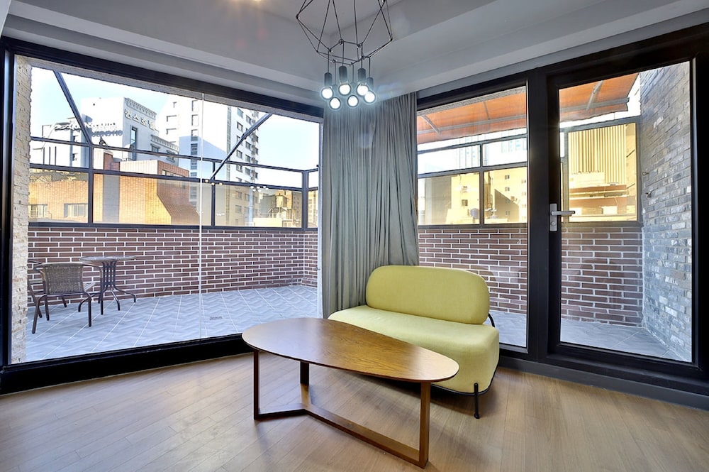 Seomyeon Hound Hotel 1St Street 44/54
