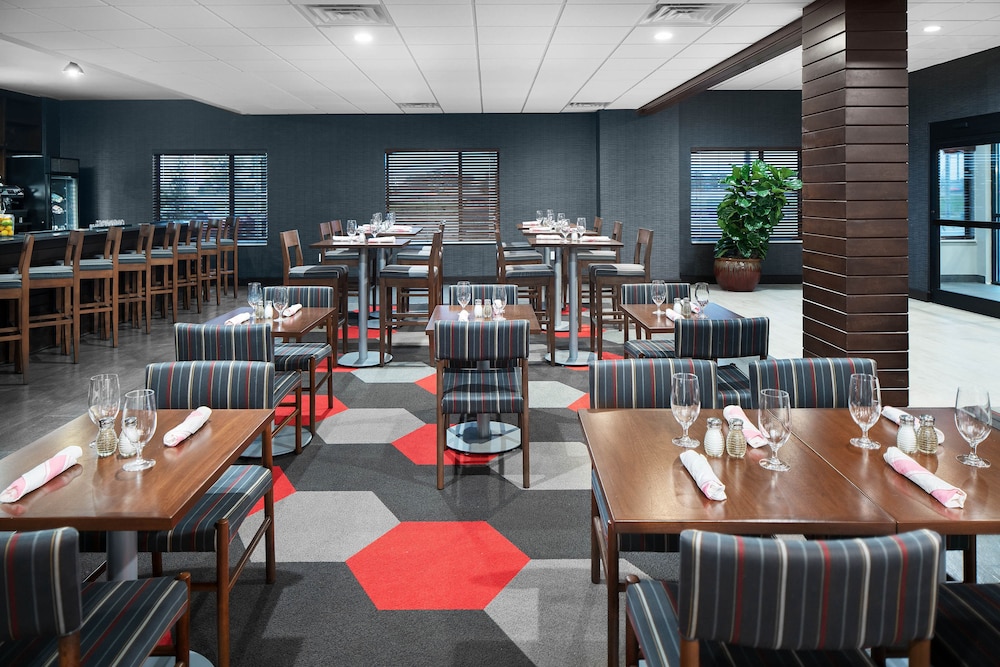 Four Points By Sheraton Oklahoma City Airport 22/32