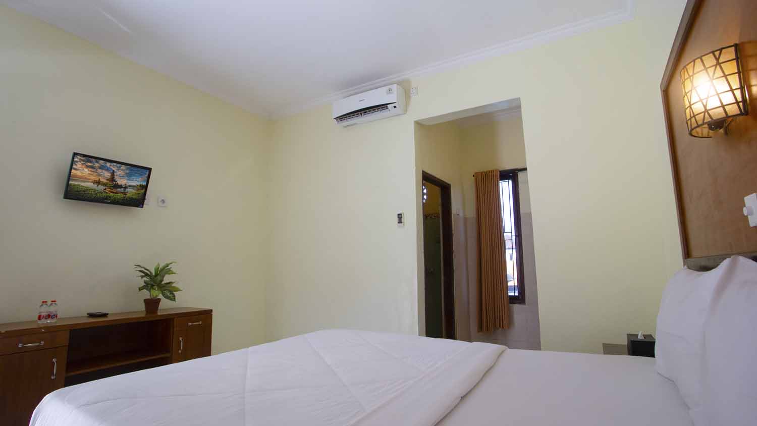 OYO 3910 Teges Inn 28/50