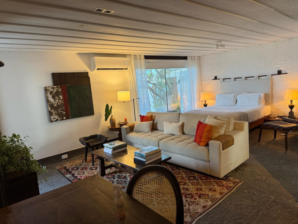 Cliffside Guest House Experience 47/67