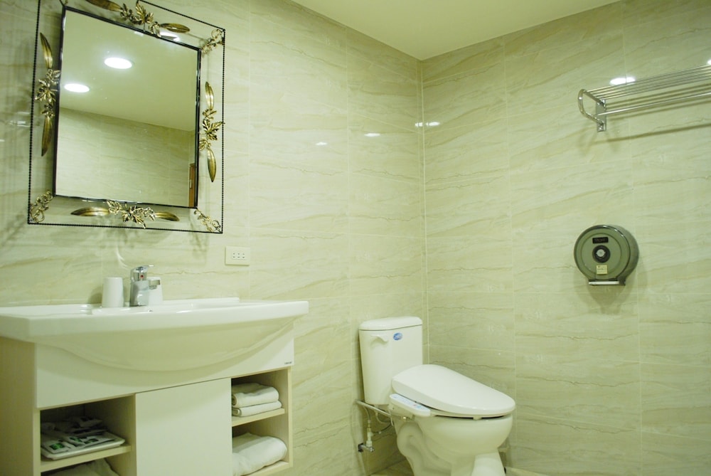 Ying Zhen Hotel 43/44