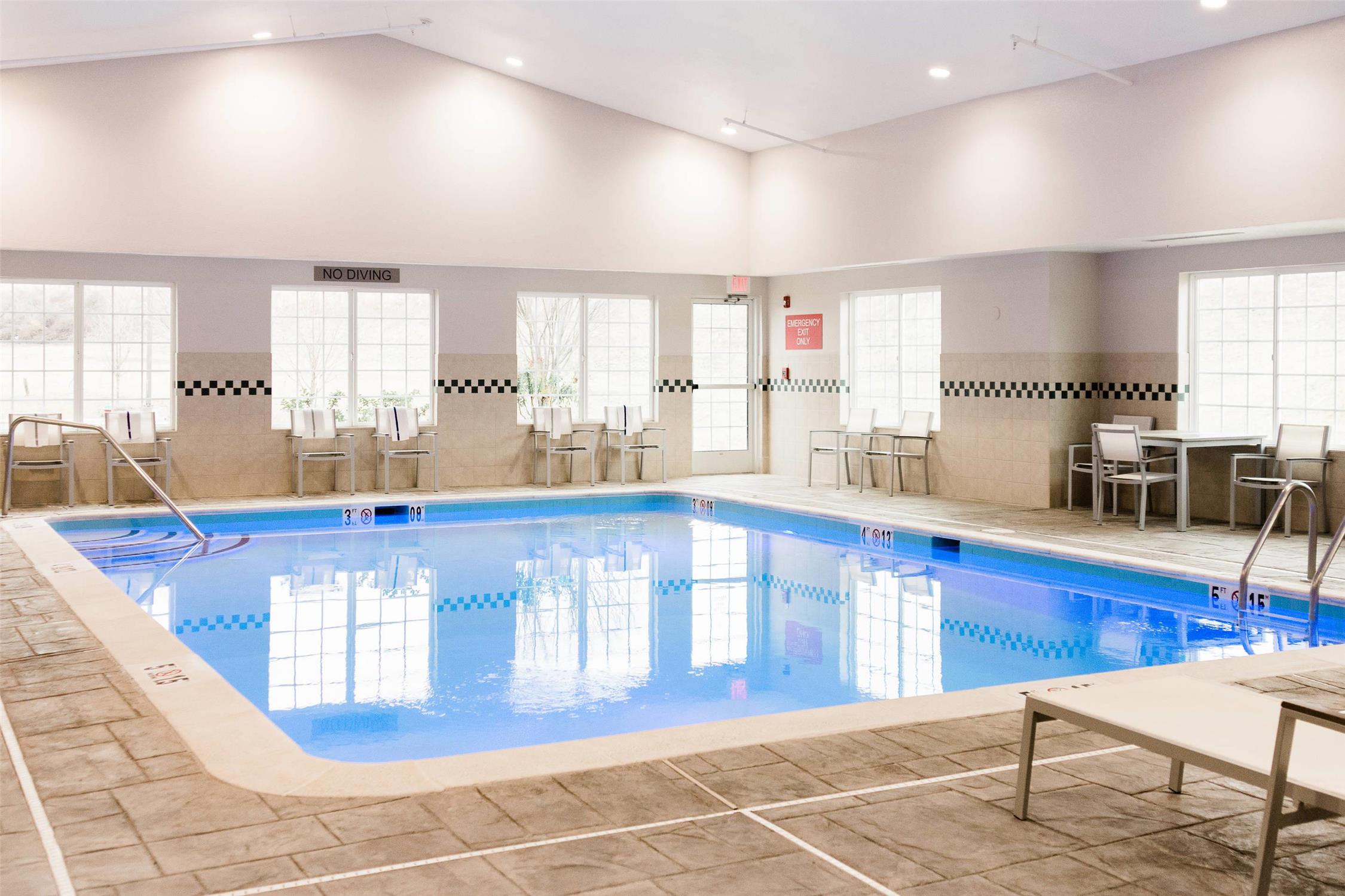 Country Inn and Suites By Radisson Winchester Va 11/27