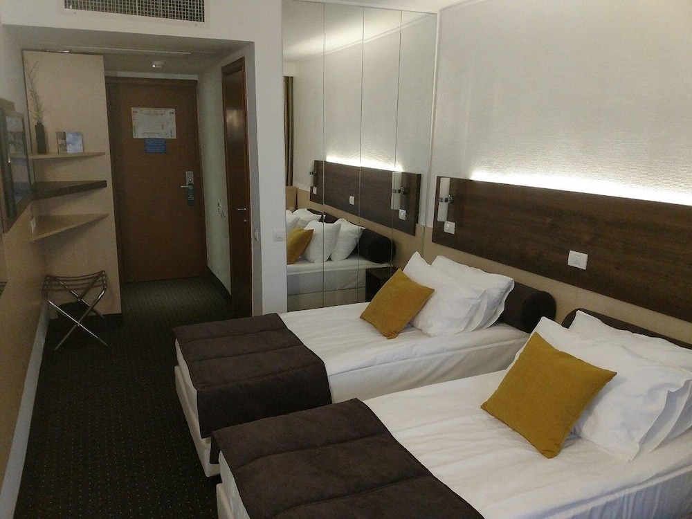 Zenith Hotel - Conference And Spa - Mamaia Resort 20/34