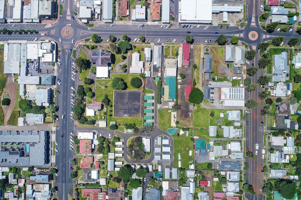 PORTLAND HOLIDAY VILLAGE 40/50
