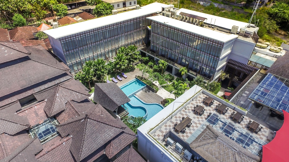 The Lerina Hotel Nusa Dua 7/60
