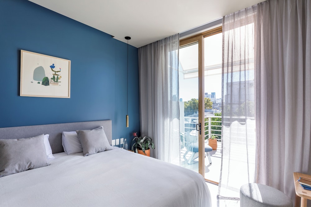 STUDIO, SUITE, CITY VIEW, TERRACE
