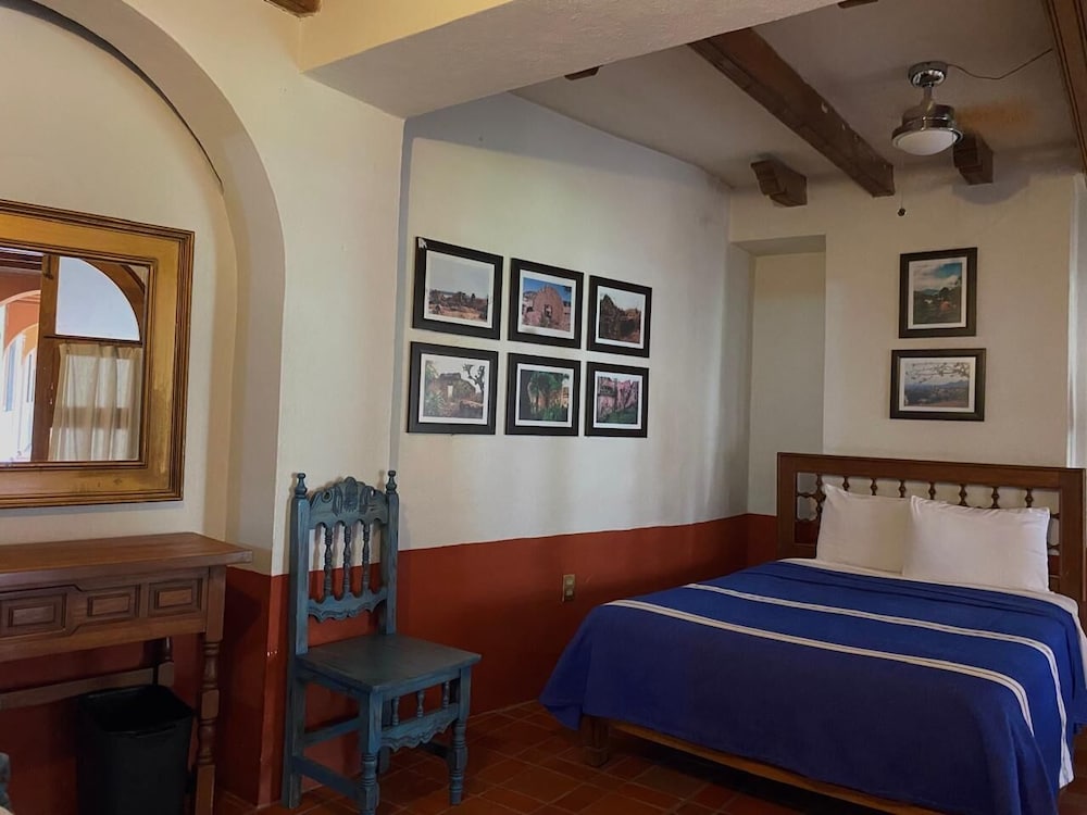 Hotel Socavon 6/44