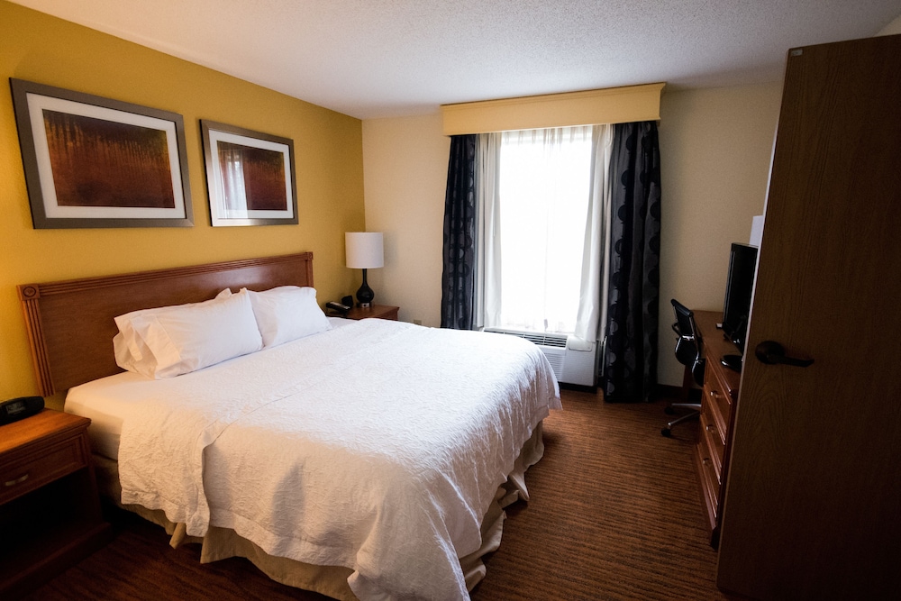Hampton Inn & Suites St. Louis/Chesterfield 19/81