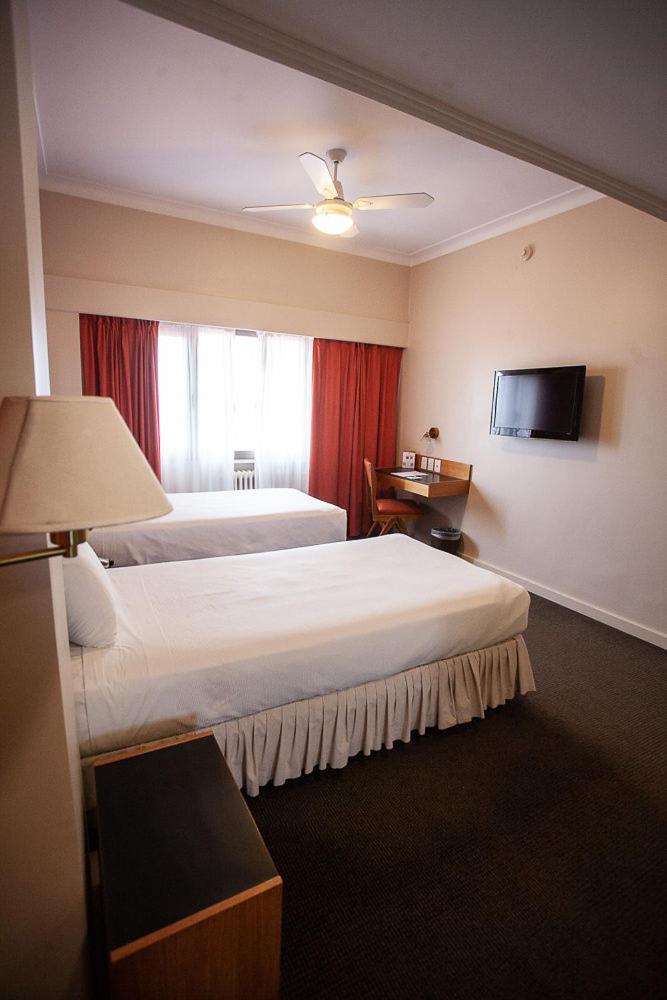 Austral Express Hotel 15/49