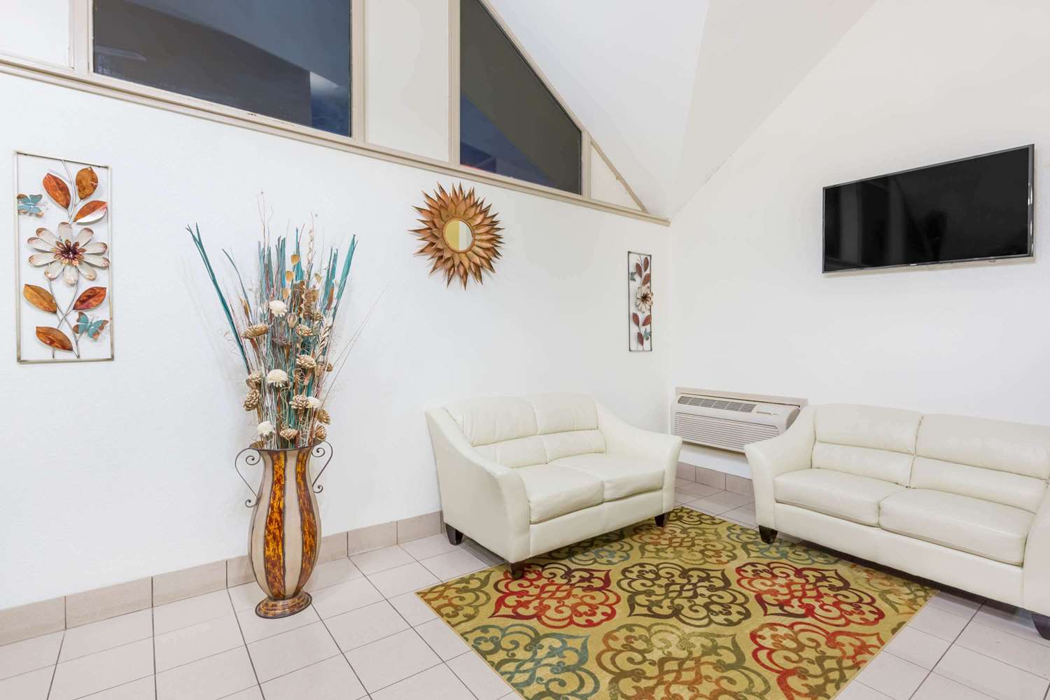 Super 8 by Wyndham Wichita Airport 29/47