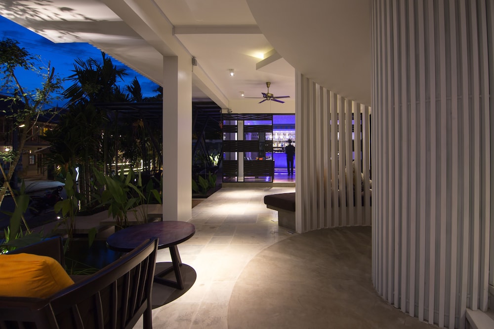Apsara Residence Hotel 56/72