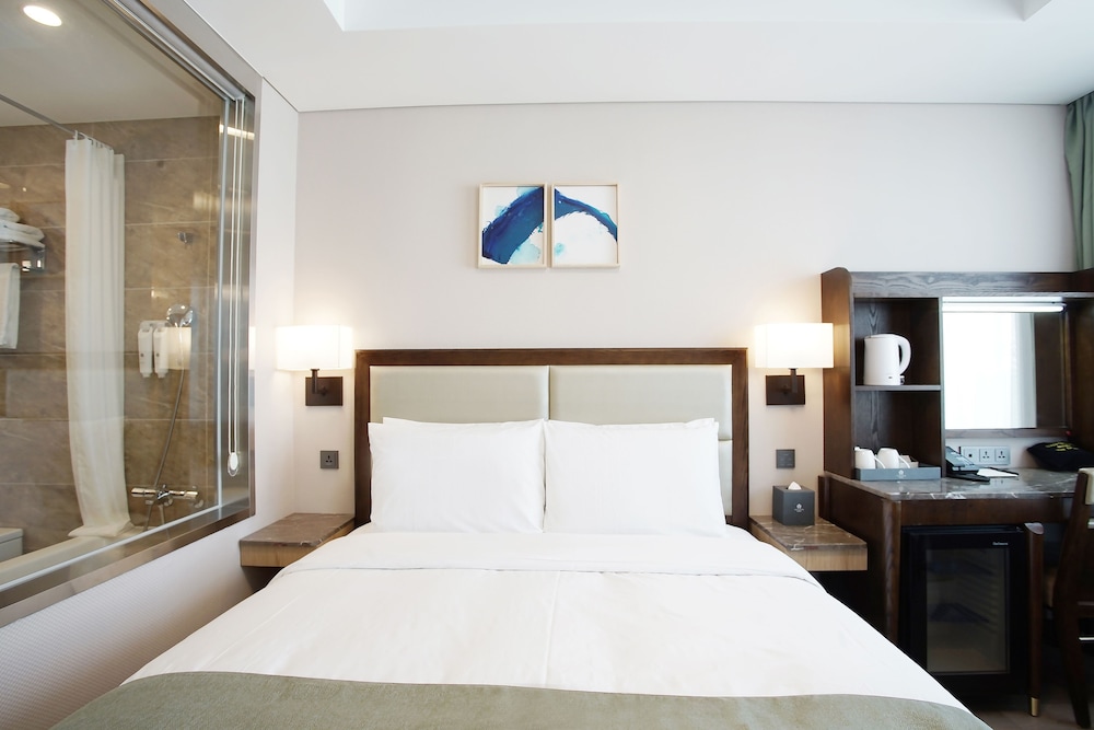 Stanford Hotel Busan 32/57