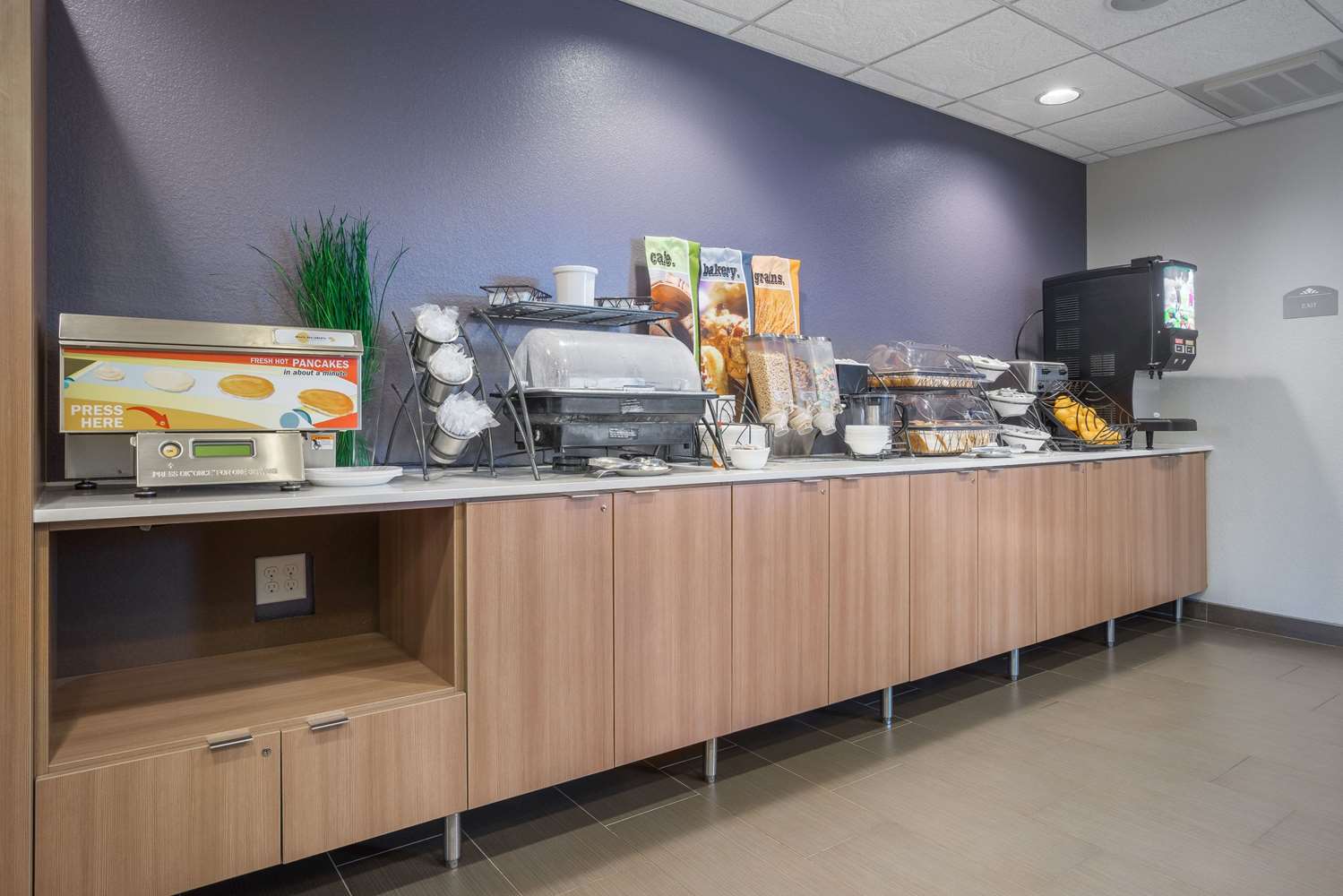 Microtel Inn And Suites By Wyndham Moorhead Fargo Area 5/39