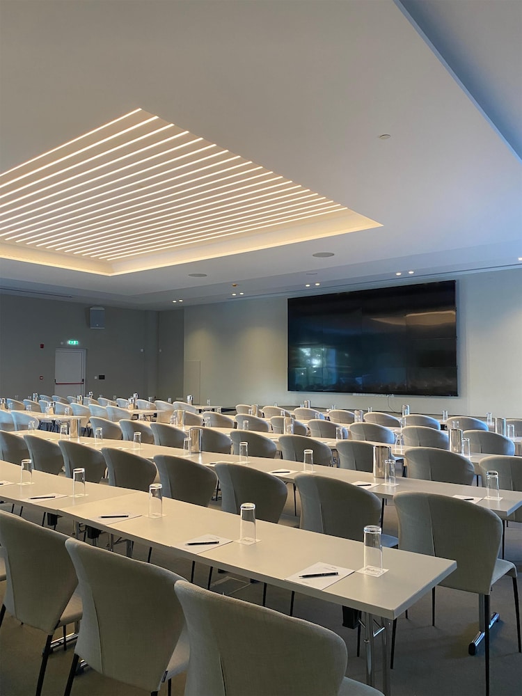 Radisson Beach Resort Larnaca 53/60