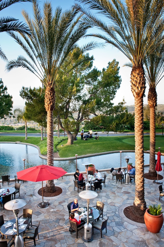 Pacific Palms Resort 32/50