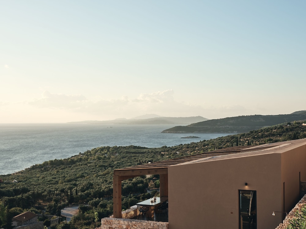 Vais Luxury Villas 38/55