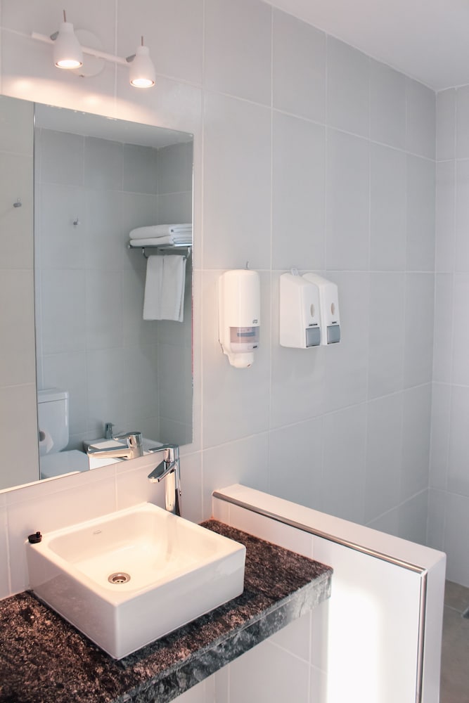 Ramada Residences by Wyndham Puerto Madryn CQ Mitre 46/52