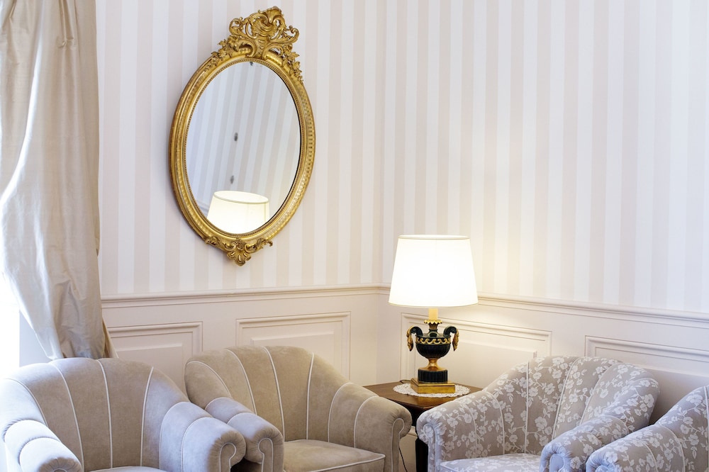 Hotel Palazzo Guardati 42/76