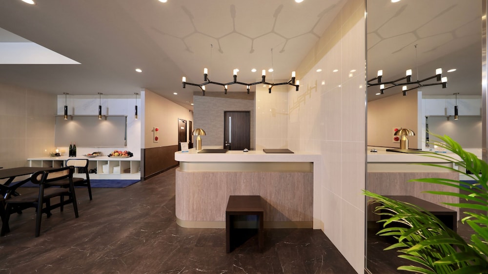 Tennoji Crystal Hotel 5/38