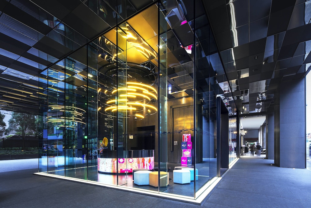 Aloft Taipei Zhongshan Hotel 28/36