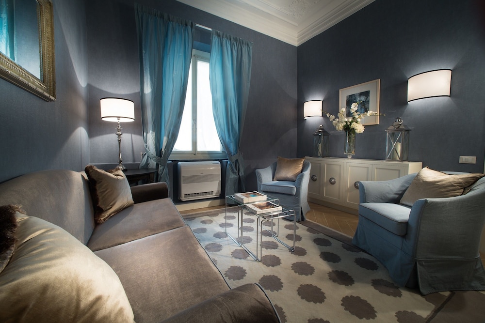 San Giuliano Inn 15/25