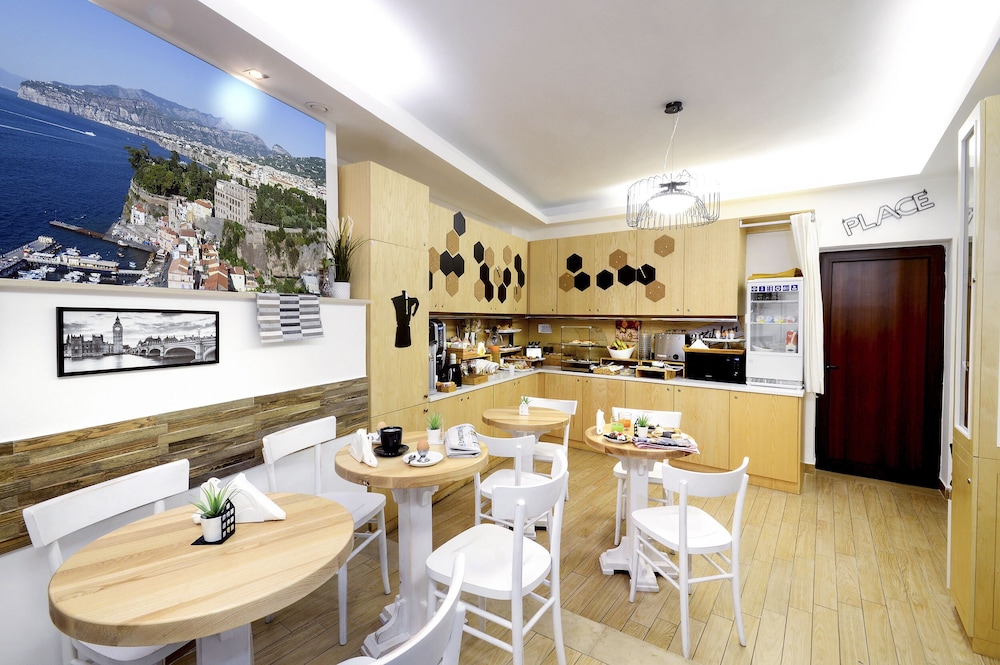 B&B Sorrento Queen 36/50